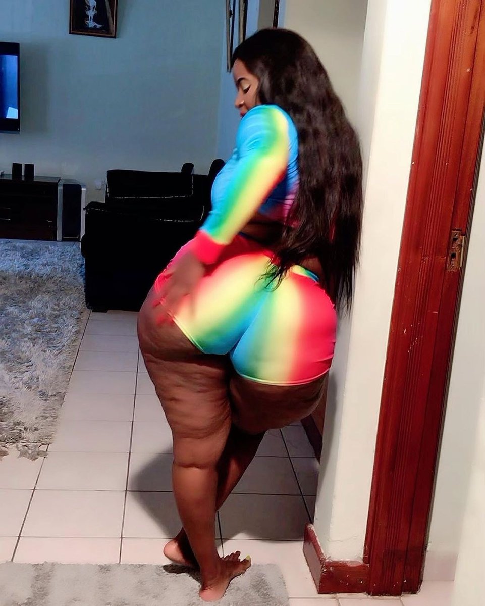 ExplodePodcast's tweet image. What is your favourite #colour? Mine is #Black #ExplosiveContent #hotstuff #africangirlskillingit #africangirls #africanbbws #taboo #taboobreaker Harmonize #SantoriniChallenge