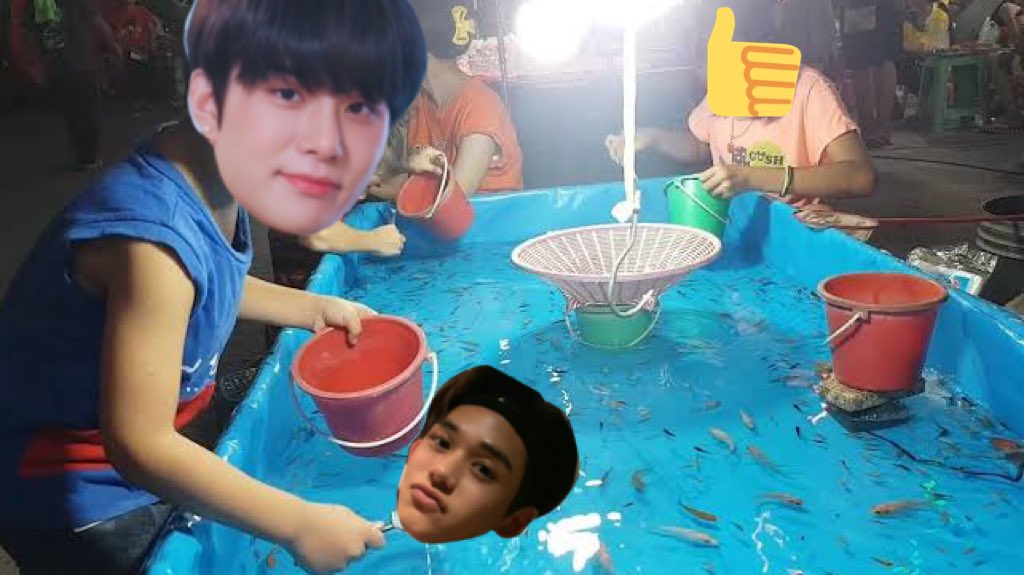 wishpyyyyy's tweet image. เขินว่ะ เห็นจองอูนั่งตักลูคัส