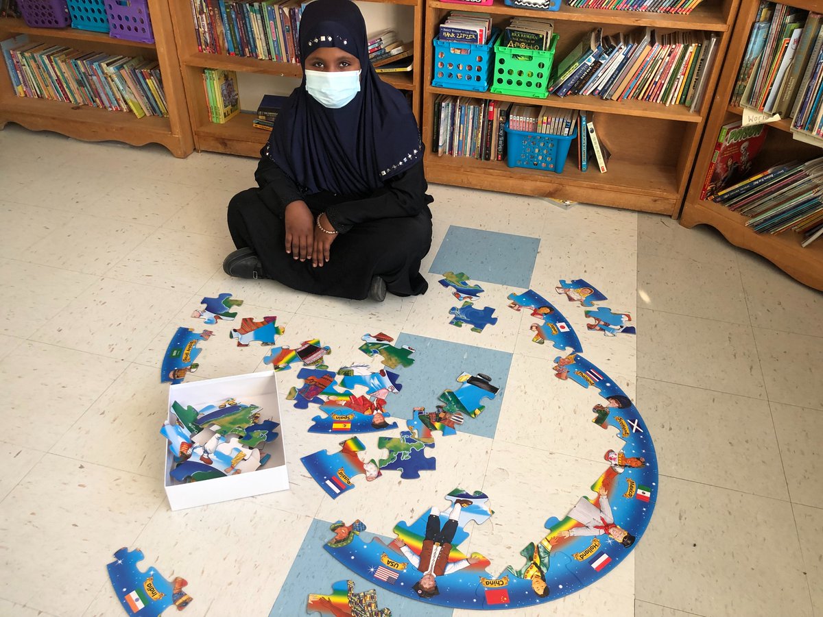 When mornings start with Puzzle Play how can it be bad? #RiseAndShine <a href="/eecsportland/">East End School</a> <a href="/dan_nogar/">Dan Nogar</a> <a href="/KFream2/">Karen fream</a> <a href="/PORTLANDPUBLIC/">Portland Schools</a>