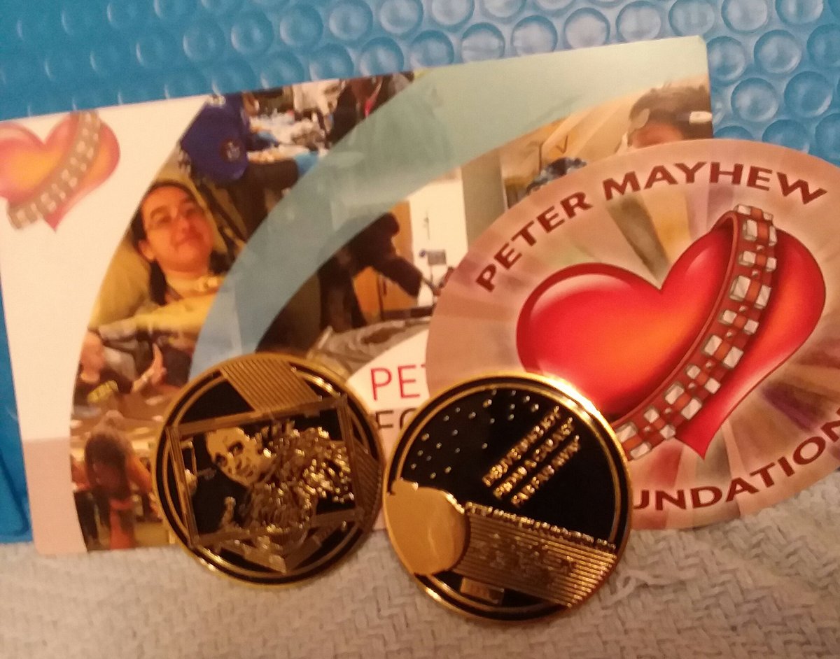 I received my two Peter Mayhew Foundation 2021 Coins! Thank you @HamillHimself for posting their availability and thank you @TheWookieeRoars for doing such good work and giving fans a great chance to help keep this gentle giant's memory with us. https://t.co/7Y0xKSnNx2 https://t.co/aqmT6vCrt2