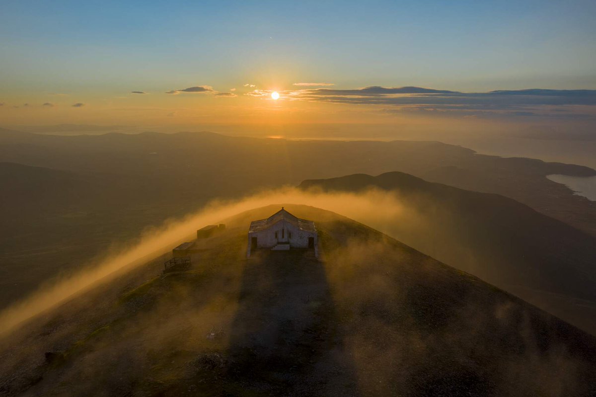 Failte_Ireland's tweet photo. New long-term tourism plan for Clew Bay - Paul Kelly, CEO @Failte_Ireland “This new Plan captures the unique themes central to Clew Bay, is about looking to the future of #tourism in the region &amp; will be hugely important as we work towards recovery. https://t.co/6q6EfExbnq https://t.co/mL1SZVRO22