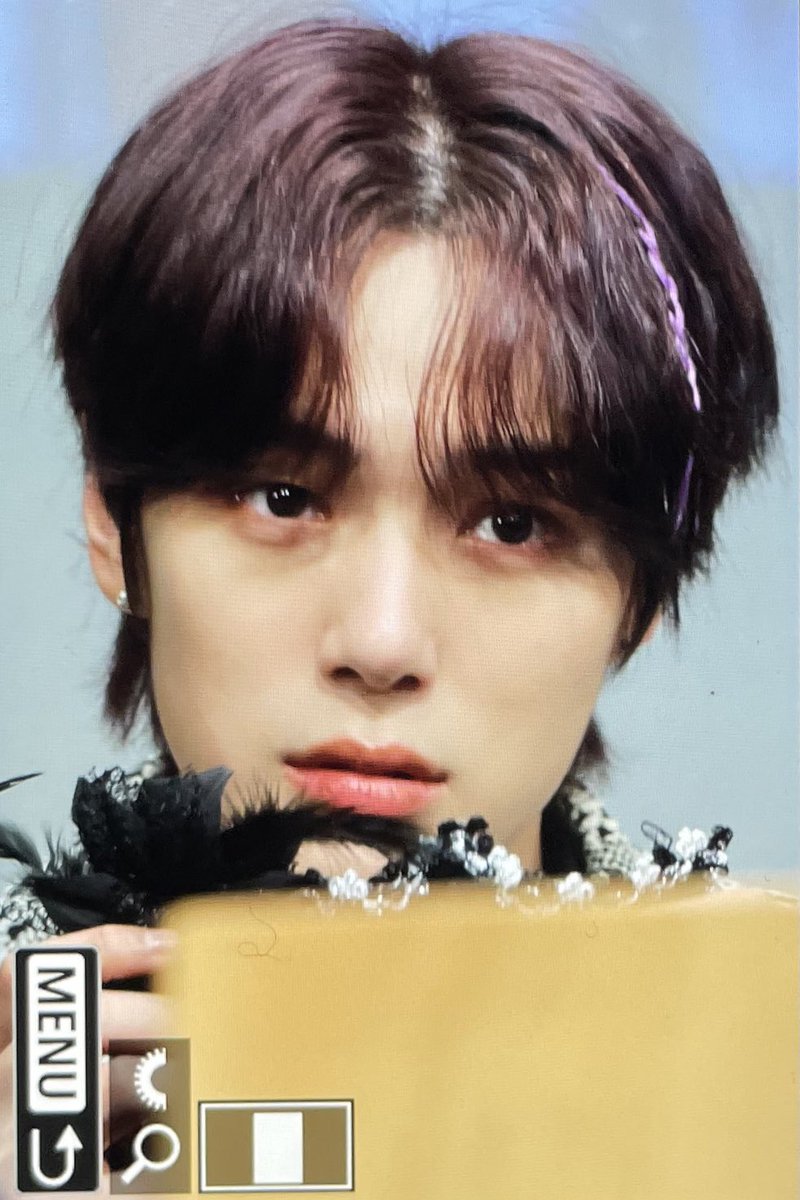 Minstory931103's tweet photo. 211119 팬사인 #민혁 https://t.co/CgGQznSk4o