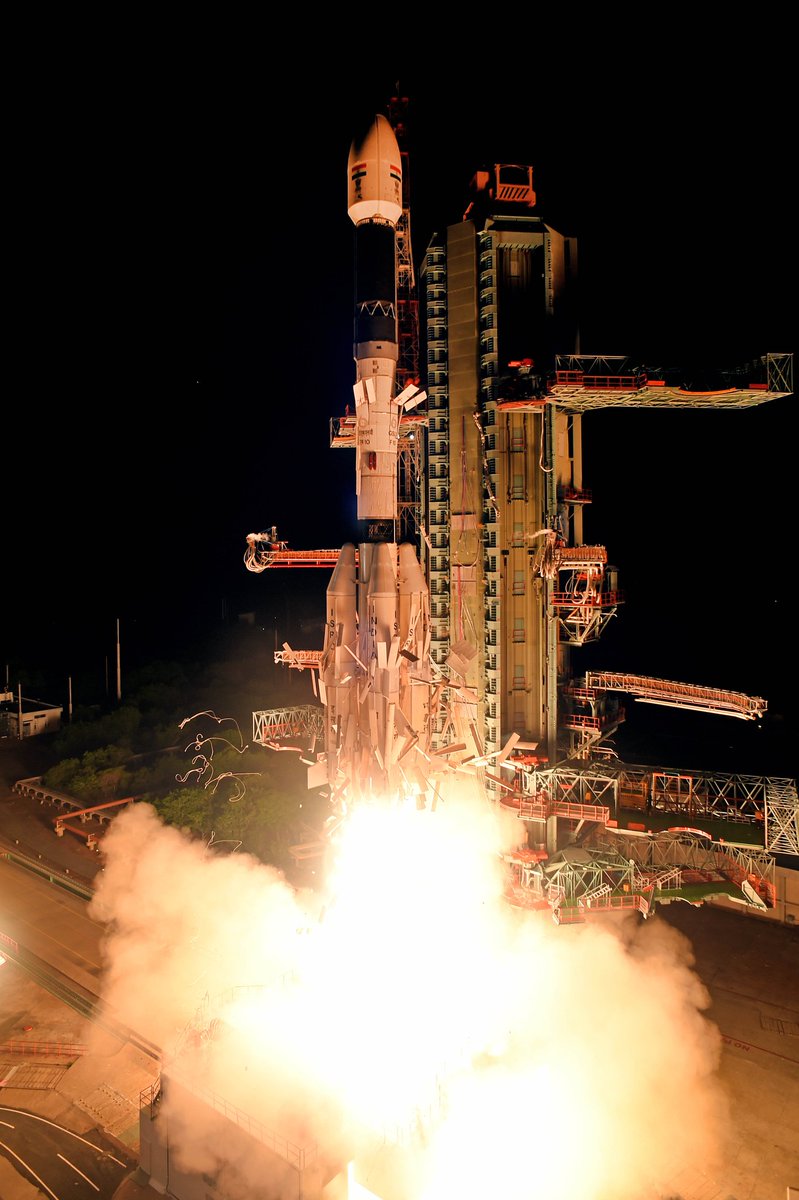 Vishesh03625993's tweet photo. #EOS03 failure update
"50 millibar reduction in LH2 tank pressure led to the failure of GSLV F10 mission" - Dr V Narayan, Director
😵😵 https://t.co/FT85Hounid