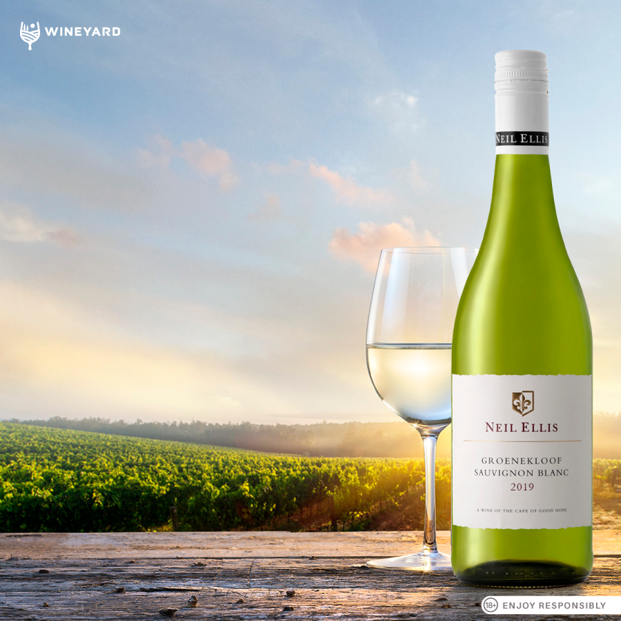 WineyardEA's tweet photo. Know this week's wine special:
(Awarded and accoladed - Tim Atkin: 92 points for 2017 and John Platter: 4.5 Stars for 2017)

alcohol: 13.5%
ph: 3.12
Residual Sugars: 2.5 
Total Acidity: 7.0
Type: White style Dry
Taste: Fruity body Light

#Spreadthewineyardlove
#kigali #Rwanda https://t.co/bFEQXpyHuB