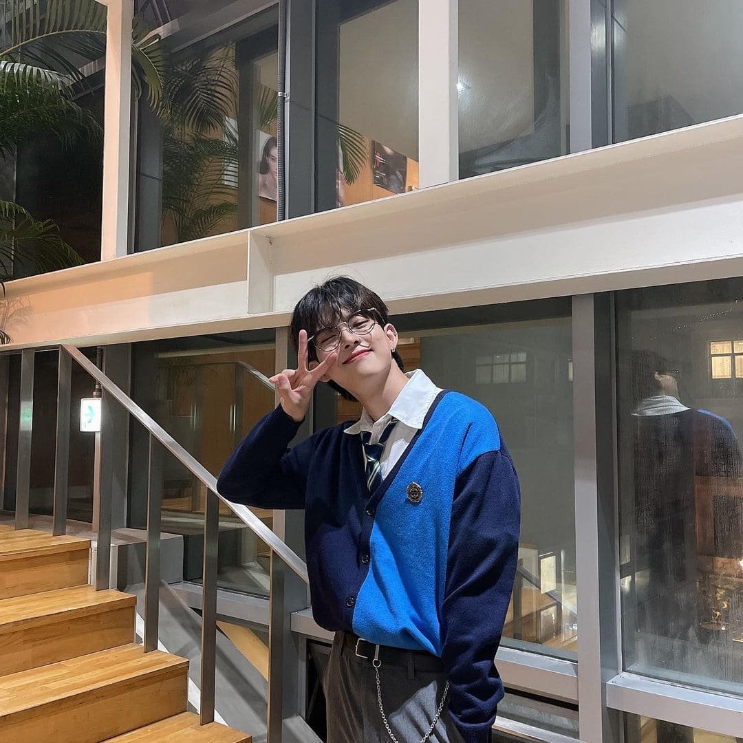 urmoodyping's tweet photo. วันนี้ควงเจ้าพวกคนน่ารักมางานค้าบ
📍 คูเมือง, เชียงใหม่

with — @dxcxmboo , @redlapoxxe and @iammeen_ https://t.co/T3VIe9OVPU
