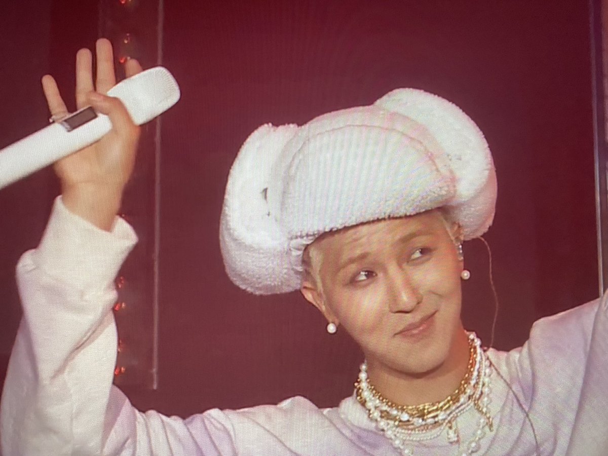 Janeneeizz's tweet photo. Thank you so much MINO😭 SARANGHAE🤍🤍🤍

#MINO
#MINO1STCONCERT_MANIAC https://t.co/wdwDh7hvJO