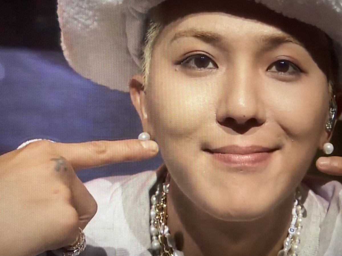 Janeneeizz's tweet photo. Thank you so much MINO😭 SARANGHAE🤍🤍🤍

#MINO
#MINO1STCONCERT_MANIAC https://t.co/wdwDh7hvJO