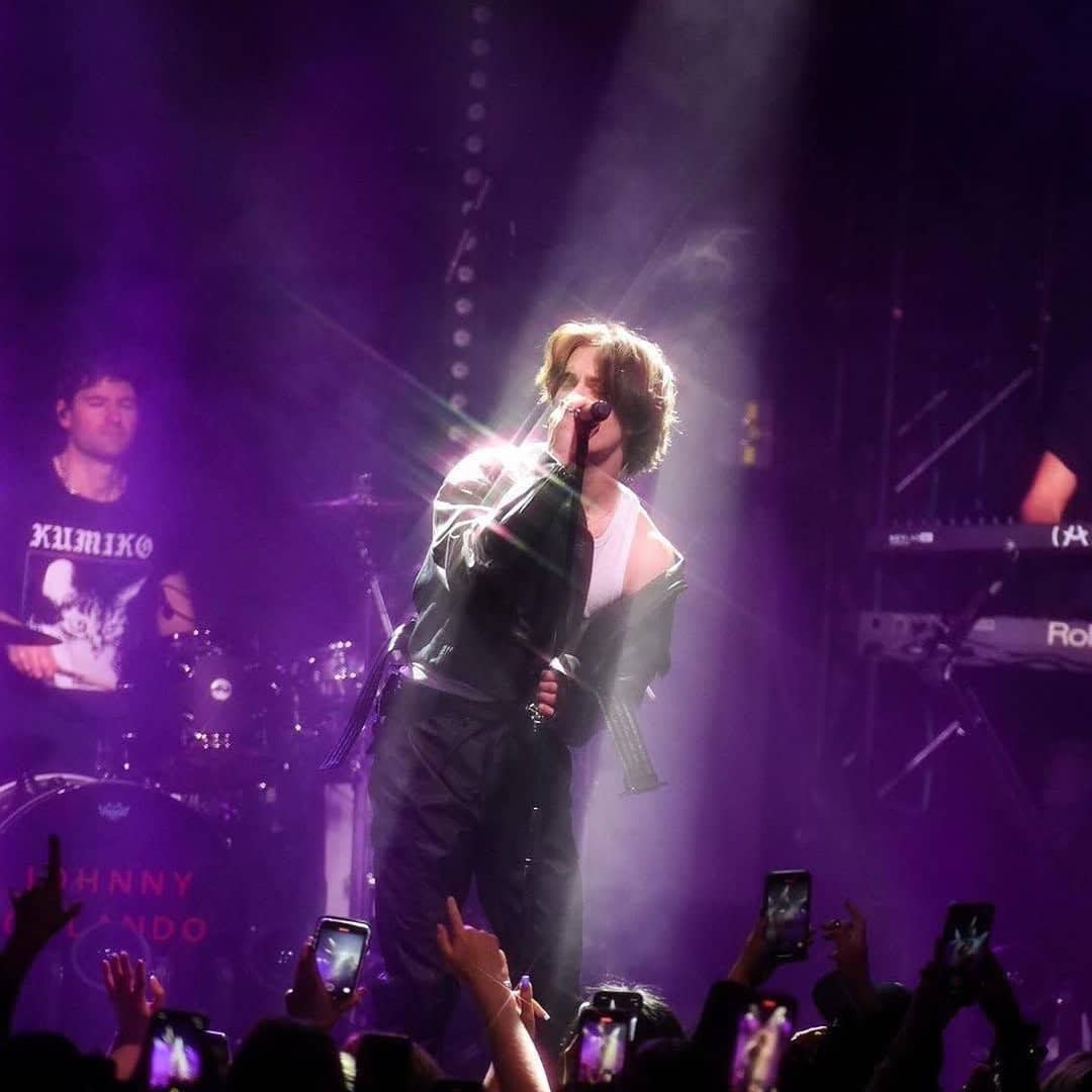 jvothinker's tweet photo. he’s a rockstar https://t.co/klOVVaWkpZ