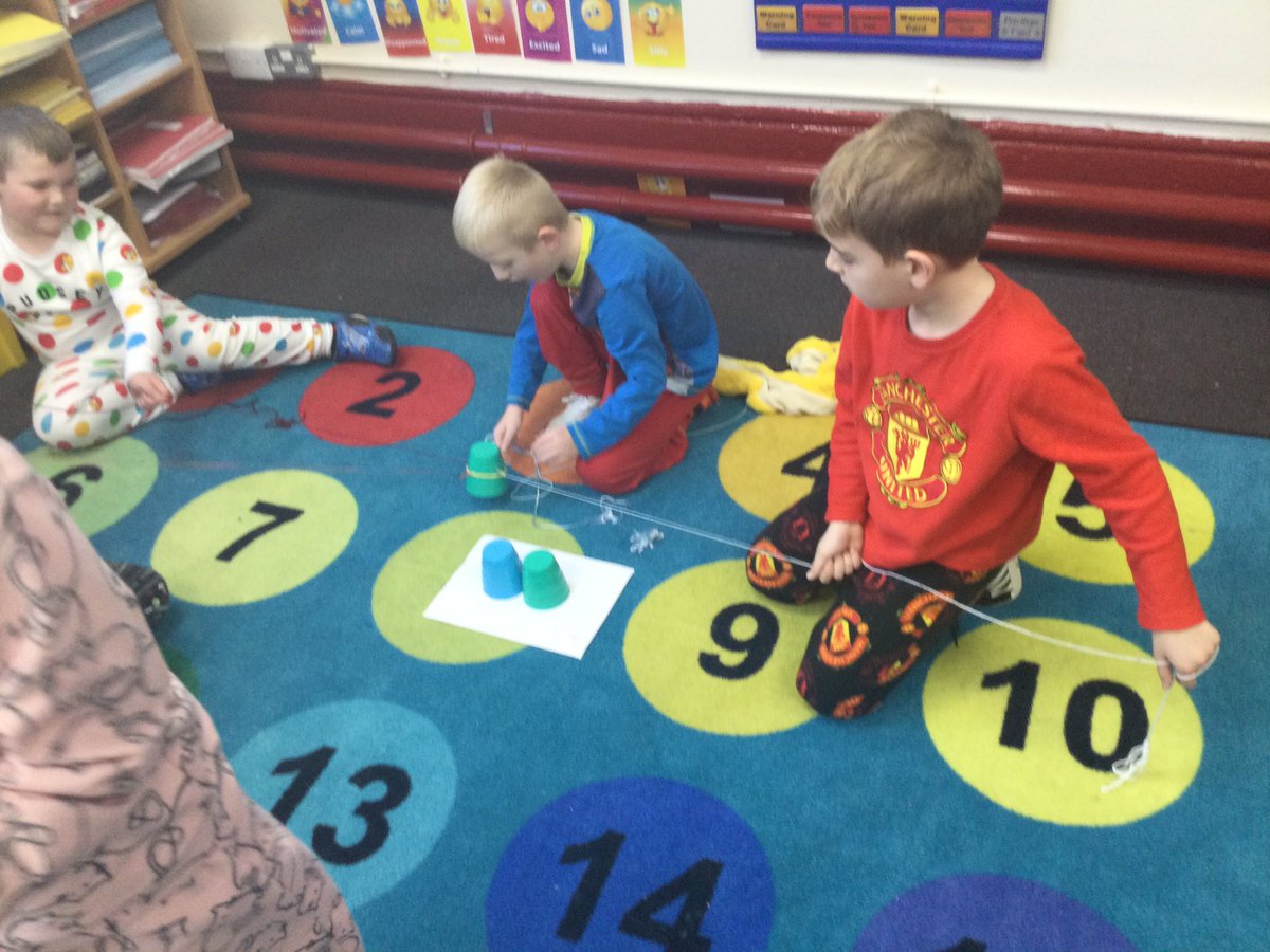 ThomasYear2's tweet photo. Fantastic morning with @MotivatedMinds5 working on being kind, resilience and working together as a team. #gstcepshe https://t.co/c6BpW2sVsV