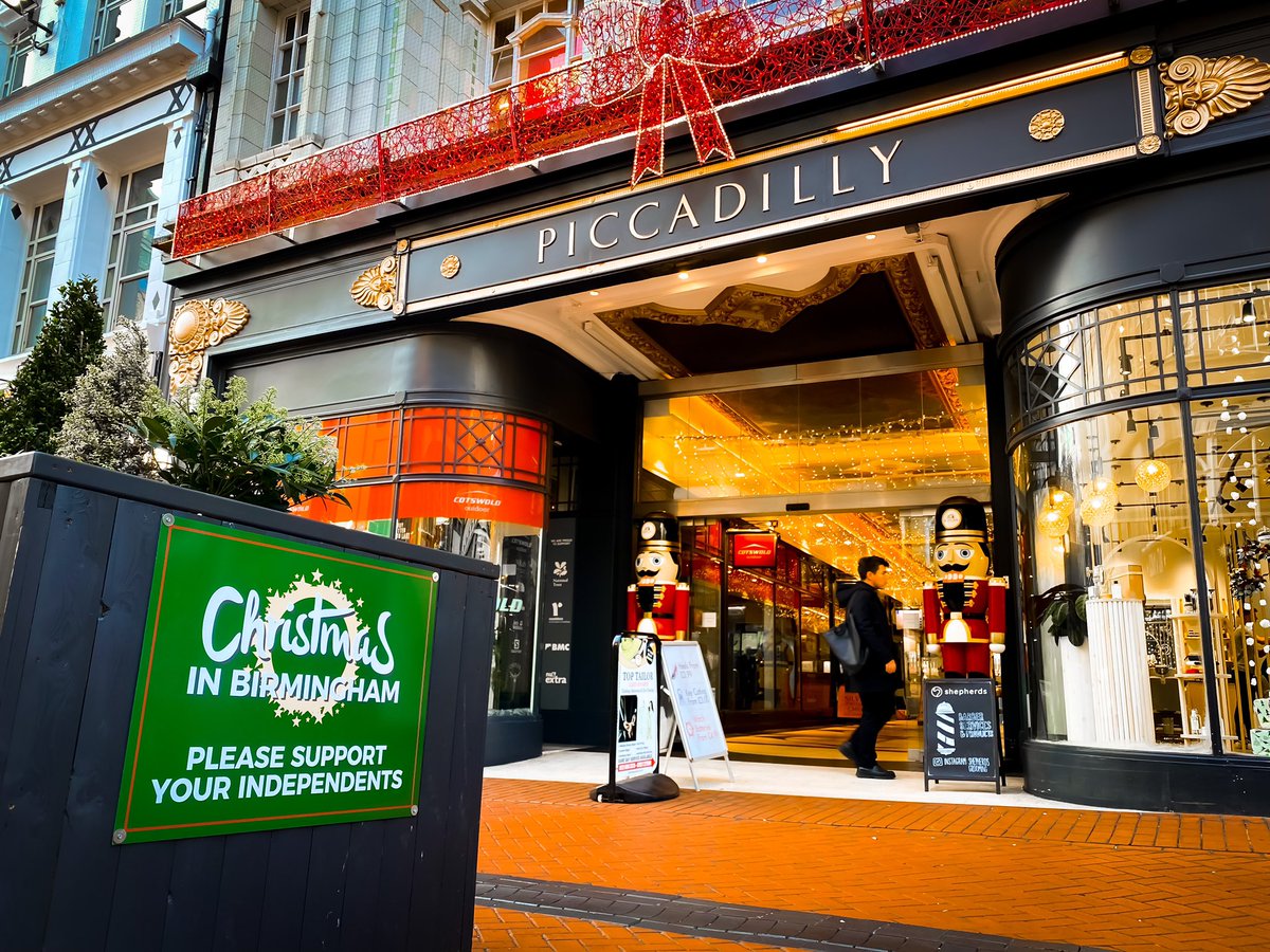 Please support Birmingham’s brilliant independent gift shops, salons, coffee shops and restaurants this Christmas. You’re sure to find something unique. #christmasinbirmingham