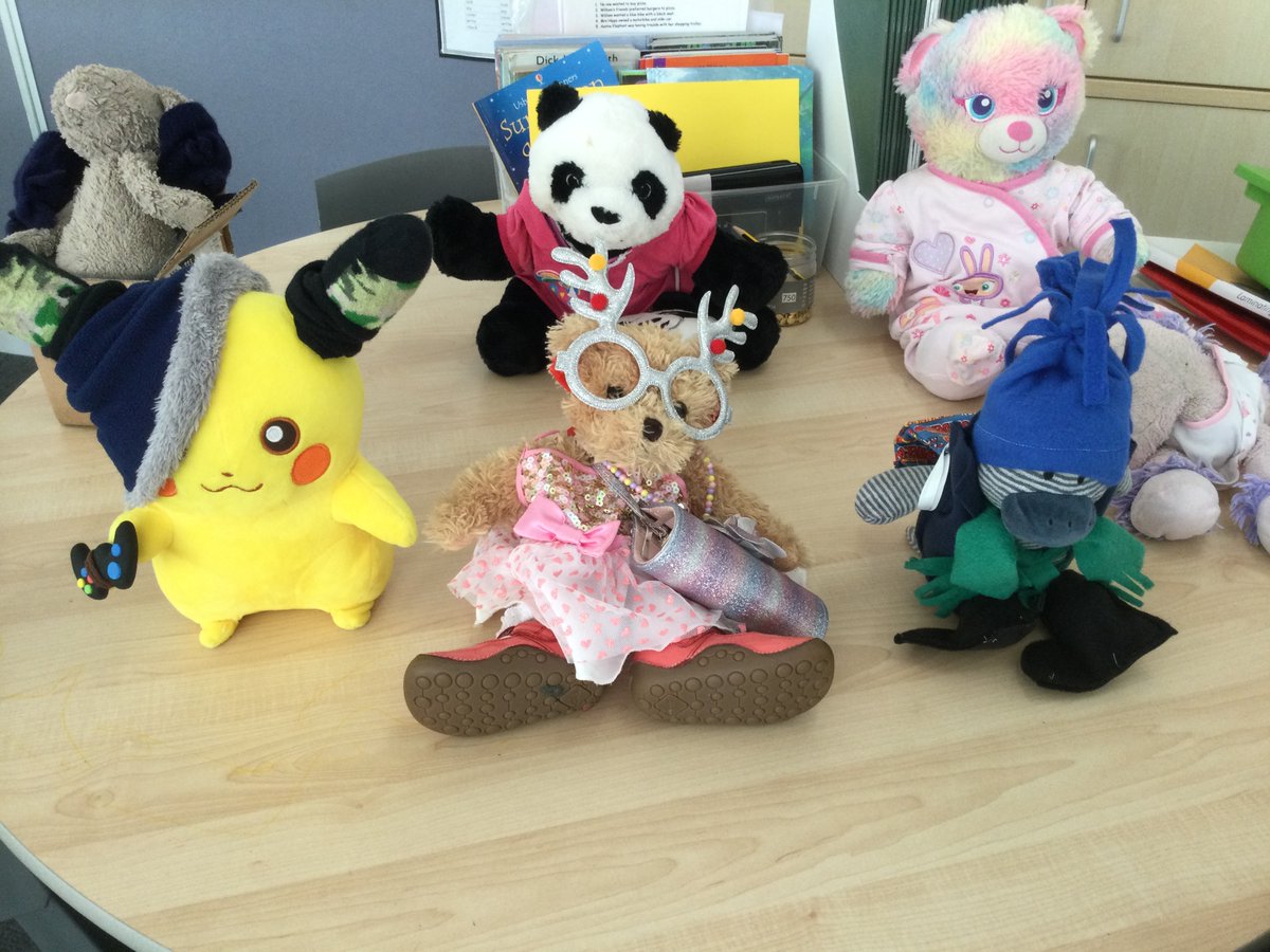 DanderhallPS's tweet photo. P4A finished our focus week of #5DaysofKindness for #AntiBullyingWeek by participating in the Children in Need Dance-a-thon. Well done to everyone for taking part and for those that dressed up teddies too. #ChildreninNeed #community #giving https://t.co/QjUwk9qM67