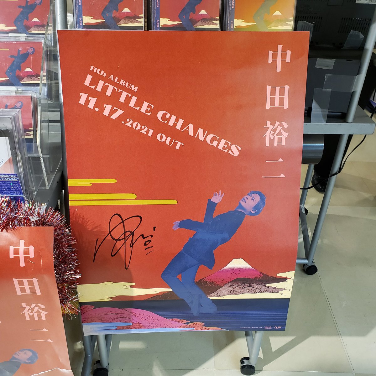 タワレコ神戸店さんの愛が凄いぜその①
#中田裕二
#LITTLECHANGES