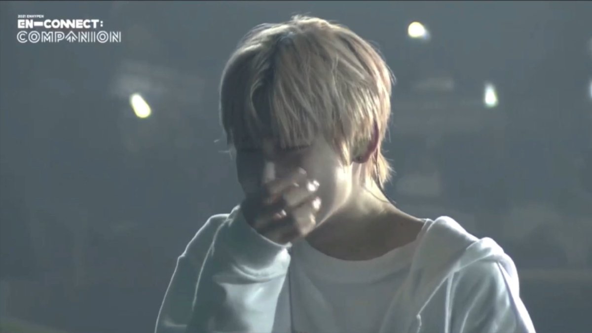 enhapremium's tweet photo. PROTECT HIM AT ALL COSTS !!!!!!!! https://t.co/yyLreg5MrG