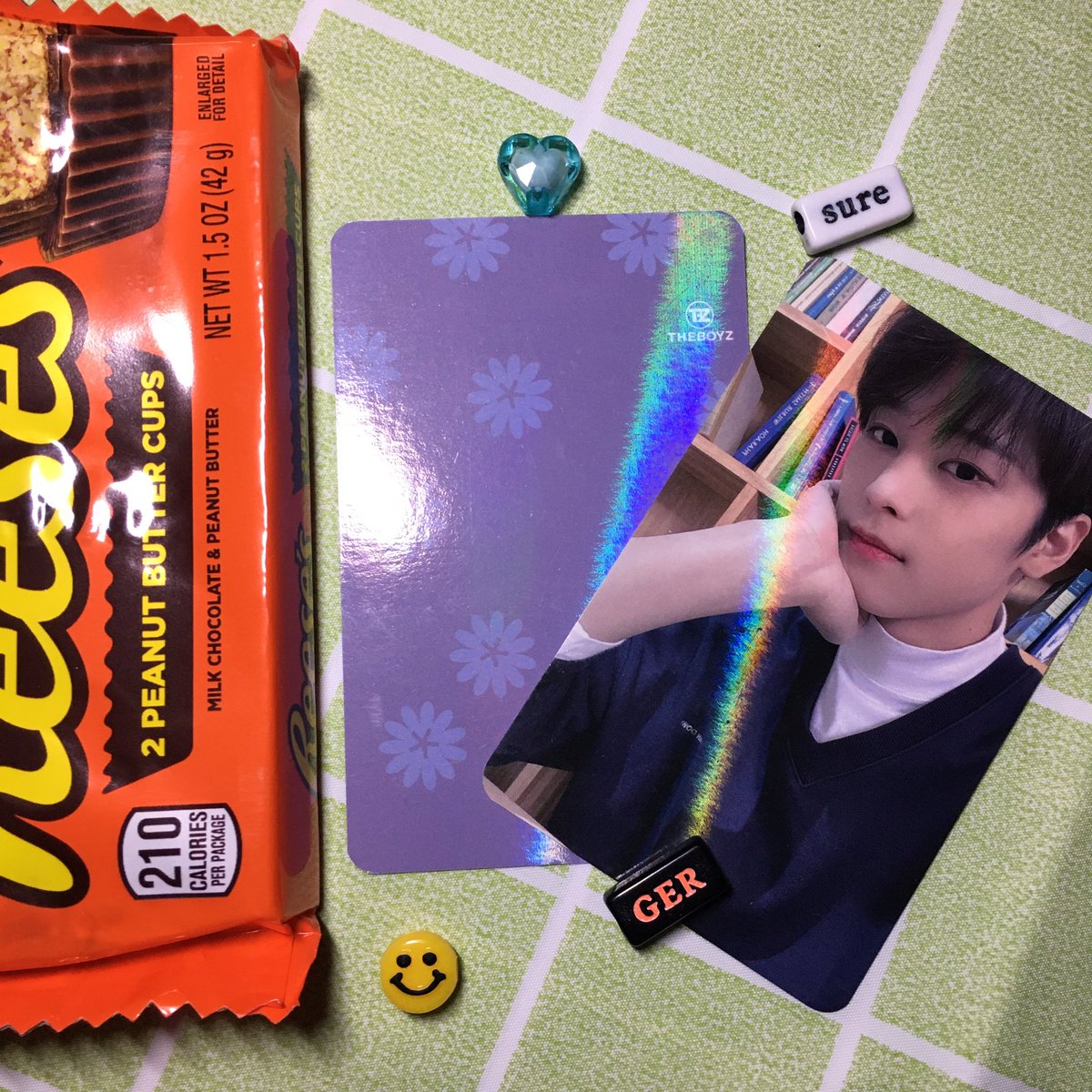 yeonhaul's tweet photo. ✧*̣̩⋆̩ #yeonmails ⋆̩☽⋆
— my juyeon pcs are home ! thank u so much @139cart for giving them to me and being so accomodating huhu. sorry ggx gave u a hard timeㅠㅠ but nontheless, they arrived safe and thank u for the special freebies <33 11/10 purchase ! https://t.co/3JgVadjd4e