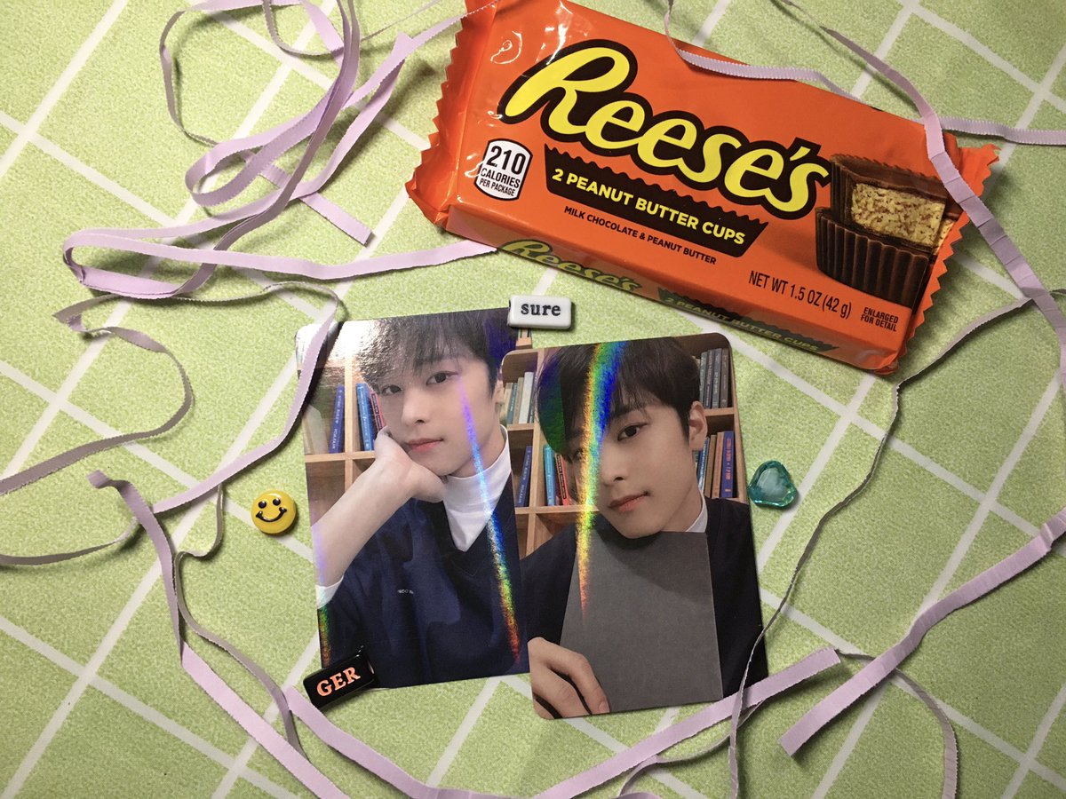 yeonhaul's tweet photo. ✧*̣̩⋆̩ #yeonmails ⋆̩☽⋆
— my juyeon pcs are home ! thank u so much @139cart for giving them to me and being so accomodating huhu. sorry ggx gave u a hard timeㅠㅠ but nontheless, they arrived safe and thank u for the special freebies <33 11/10 purchase ! https://t.co/3JgVadjd4e
