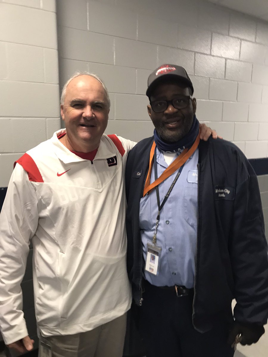 CoachKent89's tweet photo. It is the end of an era at Bob Jones HS. Custodian Gary Elliott is retiring today, after almost 30 years at BJ. 
He is loved by all and will be missed. 
#YouGotMyRoomLookingGood https://t.co/84wX2gH972