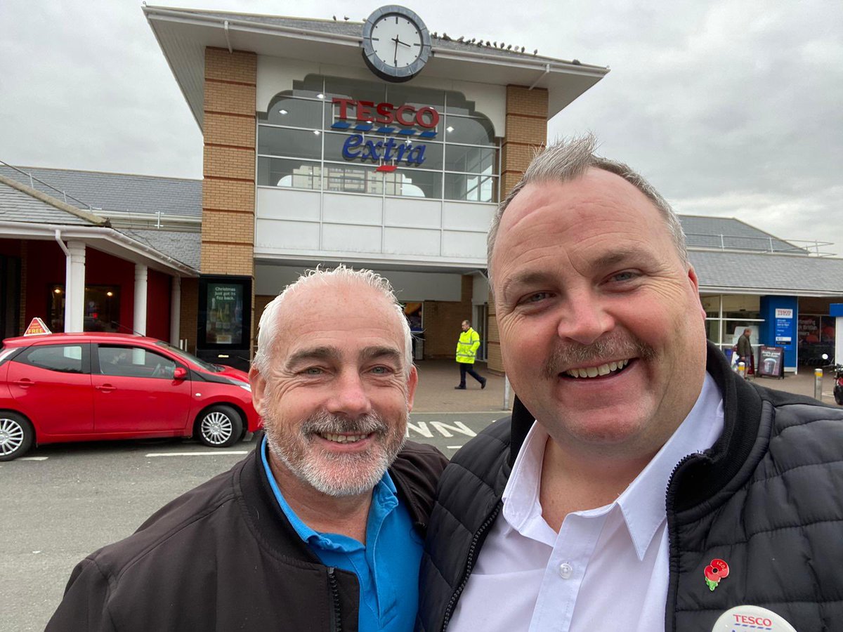 After 38 years Neil’s decided to sail off into retirement, a brilliant career across London comes to an end, we’ll done mate  and thx for everything you’ve done for me and Tesco over the years, onto the next chapter.. #retirement #goodluck #golfpro #tesco