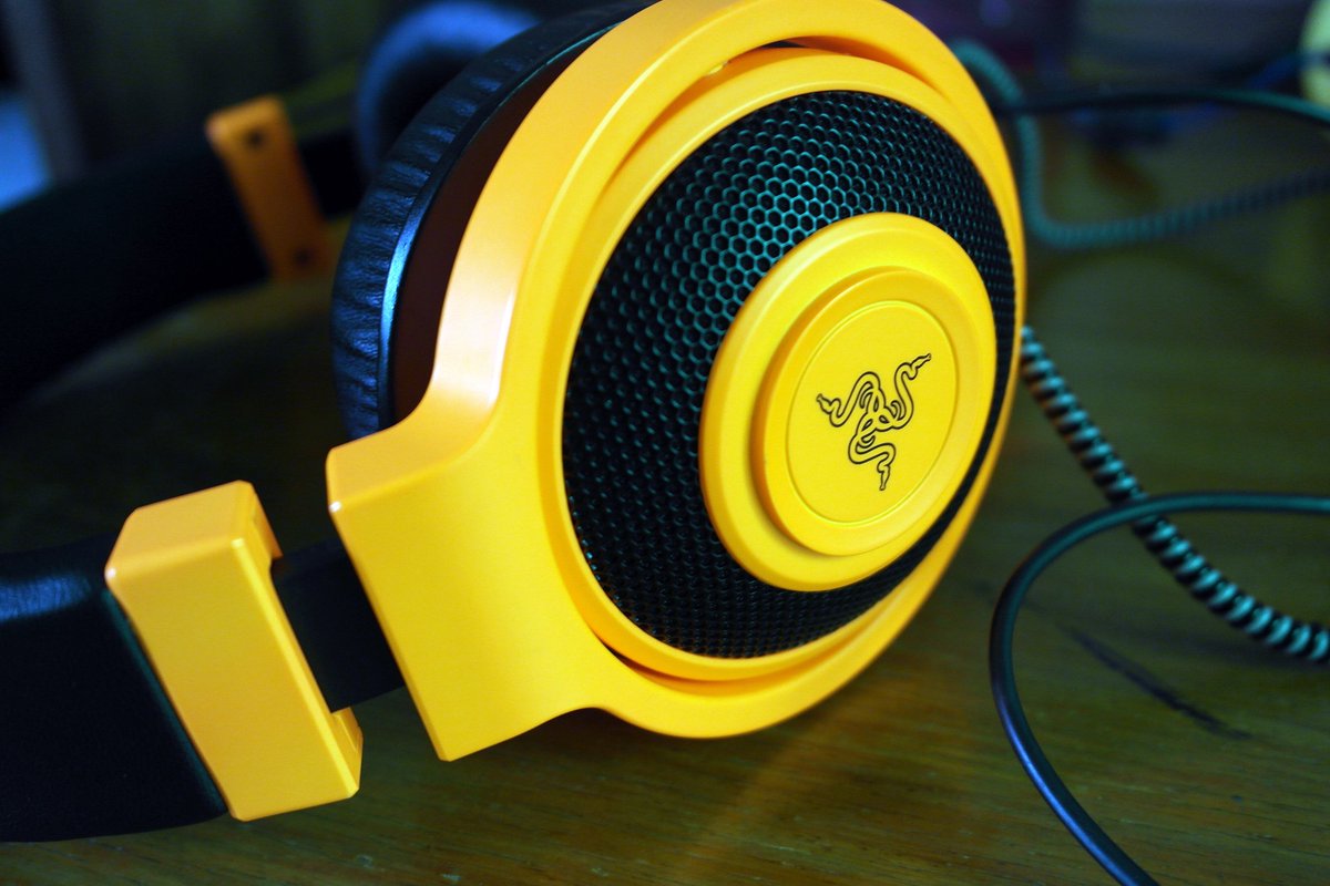 DATAportl's tweet photo. Gaming headset market expected to generate more than $20 billion

Find out more here: https://t.co/Wgie0gRTAb

Top 5 vendors @TurtleBeach, @Logitech  @HyperX @SteelSeries and @Razer are all tracked in new research recently published by SAR.

#sarinsight #gaming #headphones https://t.co/hr8SdNPcbM