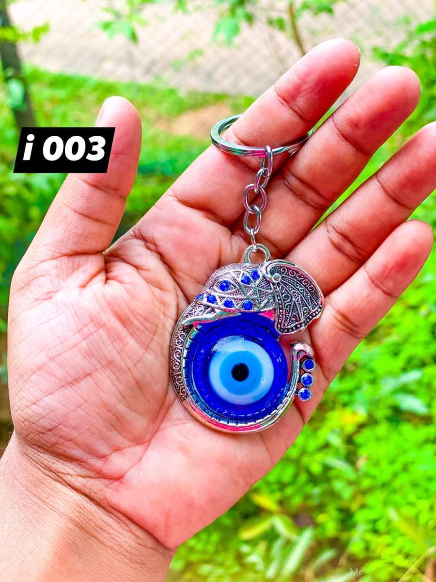 madebysrilankan's tweet photo. #MadeINSriLanka
With #madebysrilankan
Handmade Keytag 😍😍 
Our products makes happy as always😁 Introducing hand made srilankan products🇱🇰 Hurry up to reach our unique items 💚
Exclusive Offer Price
If you want call us
WhatsApp 📞 +94 777 241 441
madebuysrilankan@gmail.com https://t.co/xPSEaa1APb