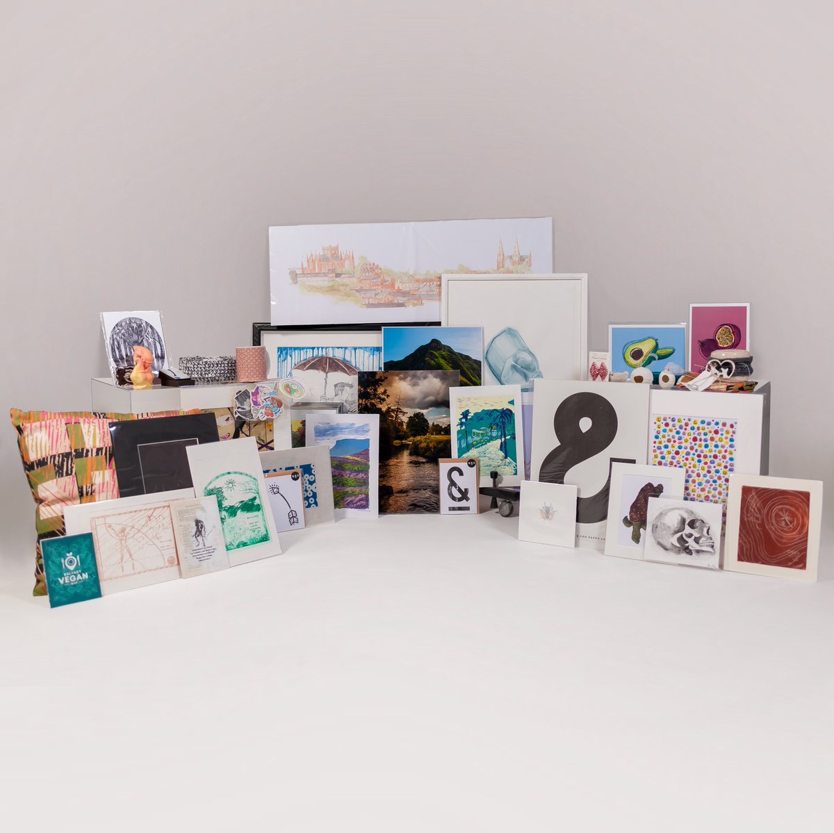 ATTENTION! <a href="/BelfastSchArt/">Belfast School of Art</a> Shop is launching this AMAZING raffle with 4 x hampers worth around £1,300 each to be won. 
Tickets only £5 with 20% of all ticket sales going to Homeless Period Poverty, Belfast. GO TO ow.ly/6NpV50GRPTK buy yours now!!