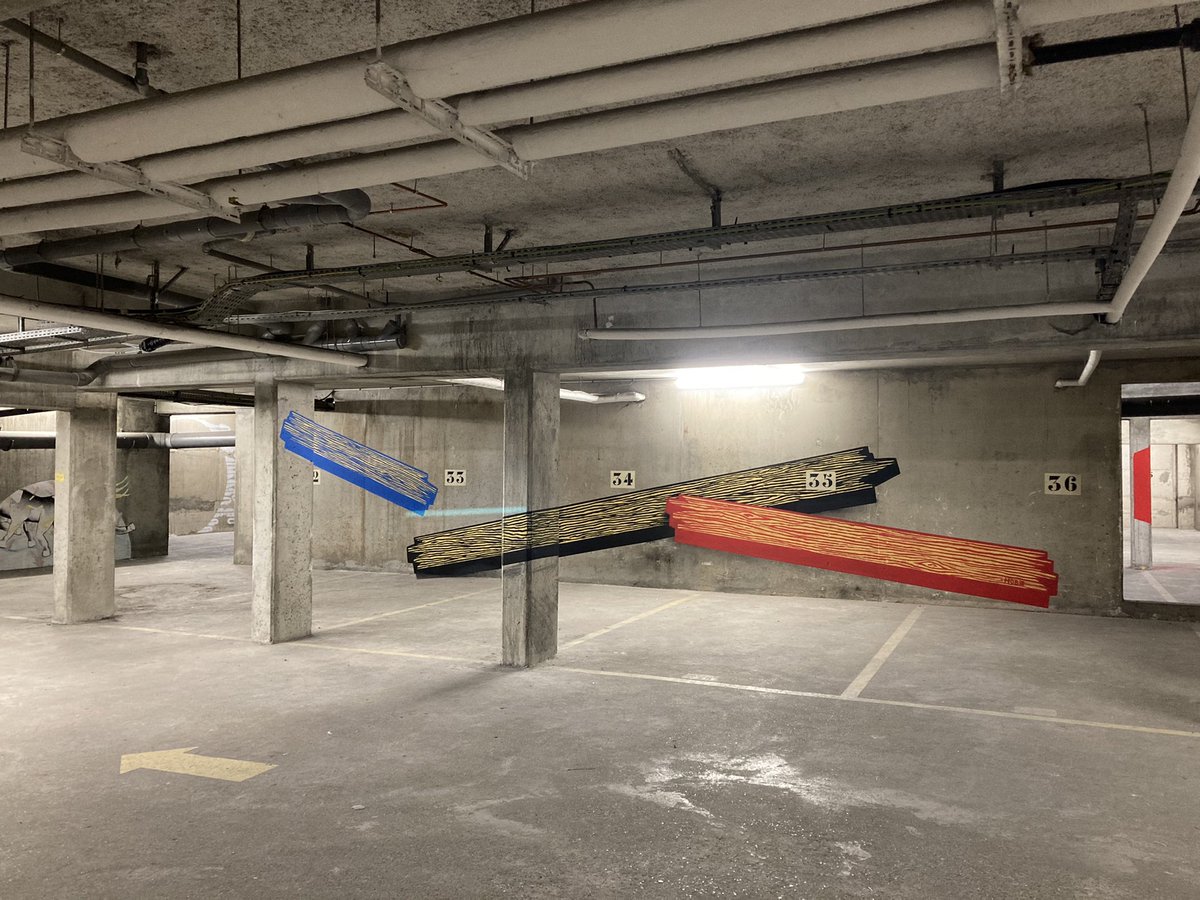 _RIVP_'s tweet photo. Nous inaugurons ce soir avec @VillaBelleville et l’artiste #Ojan l’œuvre collective « 52 cercles » : une série de fresques de #streetart réalisées au sein d’un parking #RIVP.
34 artistes, expérimentés comme jeunes débutants, ont pris part à ce beau projet collectif. https://t.co/0sXwB7eZgx