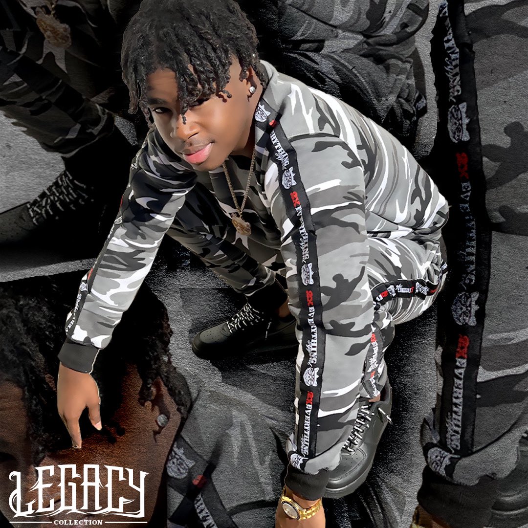 TDOUBLE's tweet photo. Next Friday drop https://t.co/7CoxVPrSto