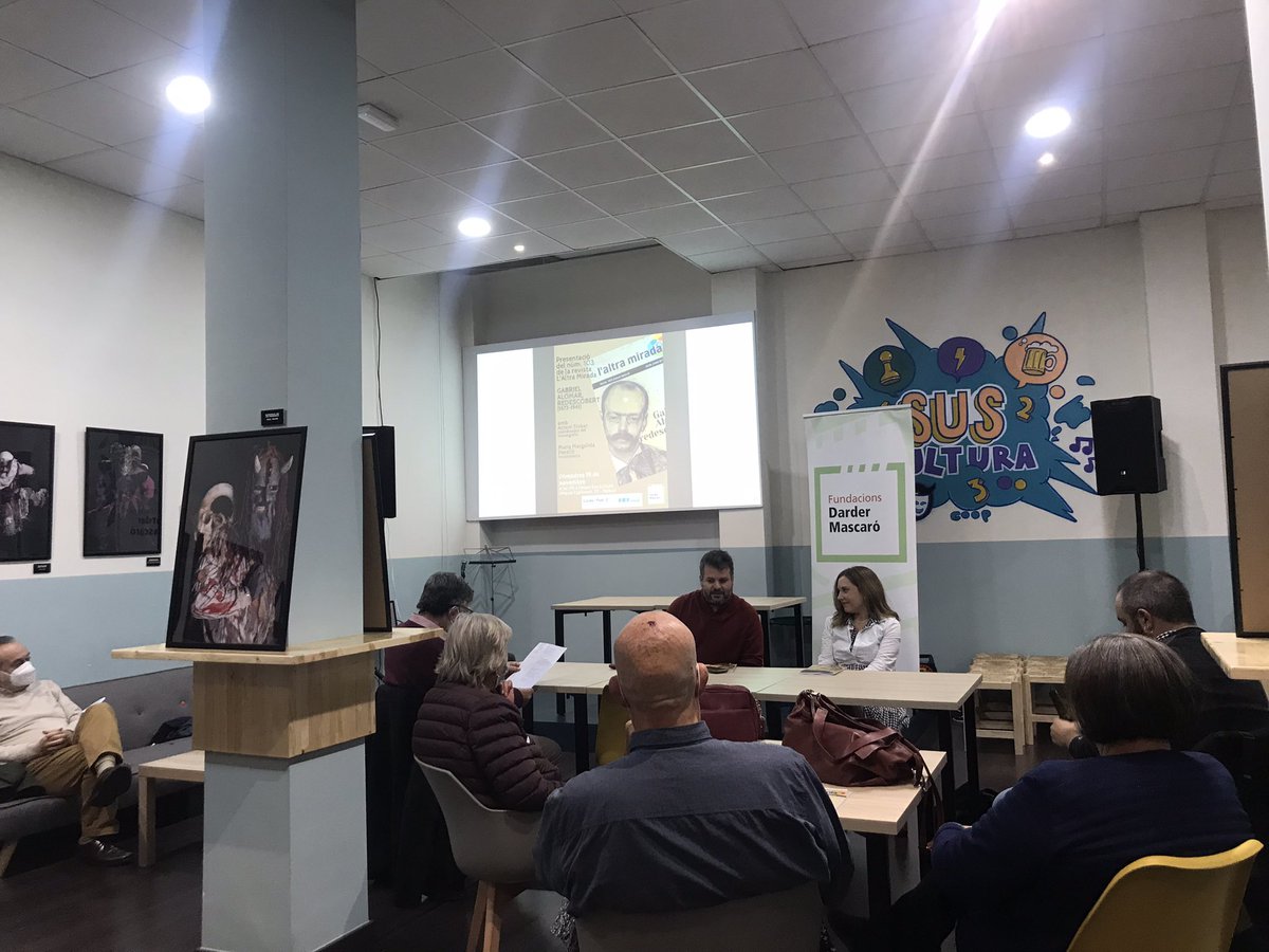 dardermascaro's tweet photo. Comença la presentació del número 103 de #LAltraMirada sobre Gabriel Alomar (1873-1941) https://t.co/hQTItKDs39