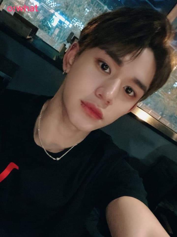 Hanalumi2501's tweet photo. @delxuxi @SMTOWNGLOBAL @WayV_official #WeLoveYouLucas
#ProtectLucas
#lucasoutstanding https://t.co/I61iEMNKVU