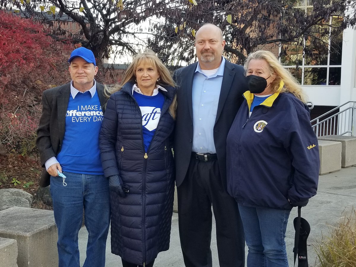 CNJSCL's tweet image. William Paterson Rally to Save Jobs! #SaveWPJobs