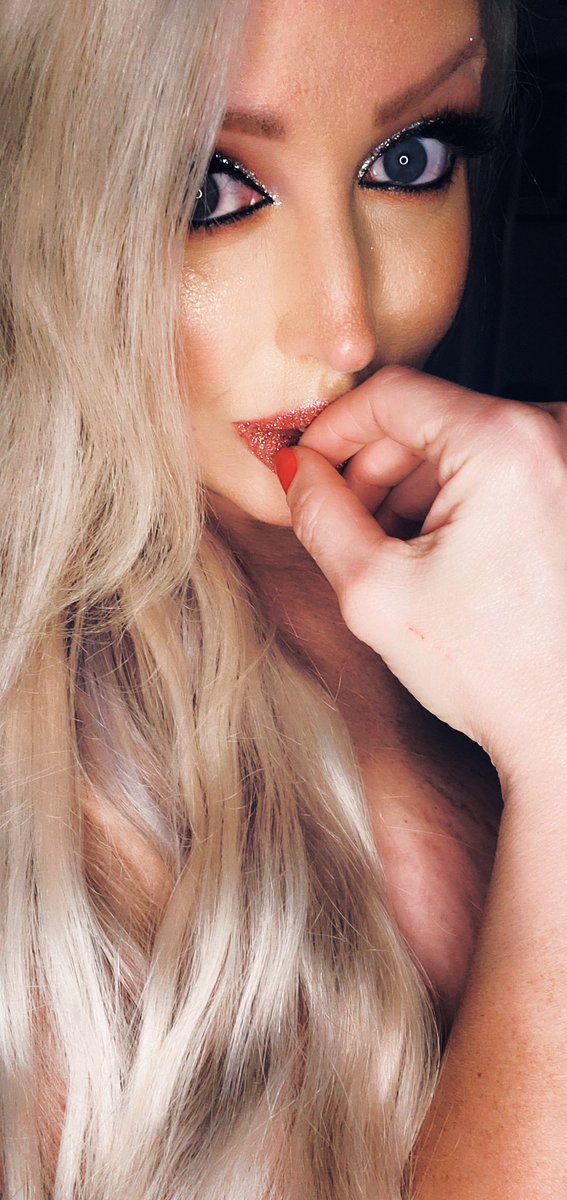 USBombshell tweet picture