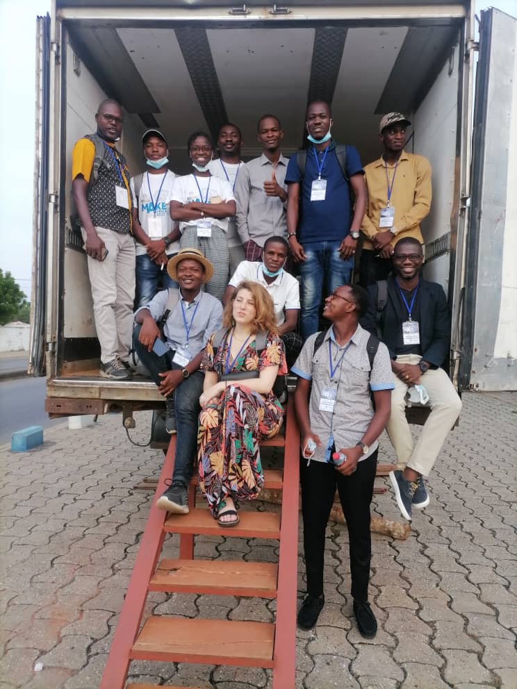 Re_FFAO's tweet image. #MakeAfrica :visite du #FabLab Mobile construit dans une remorque de 40 pieds et animé par @BLOLAB_BENIN et ses partenaires 
@DefkoLab
@Donifab1
@h_fablab
@BabyLabCI
@Tic4Ed
@fablab_s
#EdTechsummit21
#Edtech
@TiersLieuxEdu
@fablab_fr
@Agrilabivoire
@afristack
@senfablab
@WakatLab