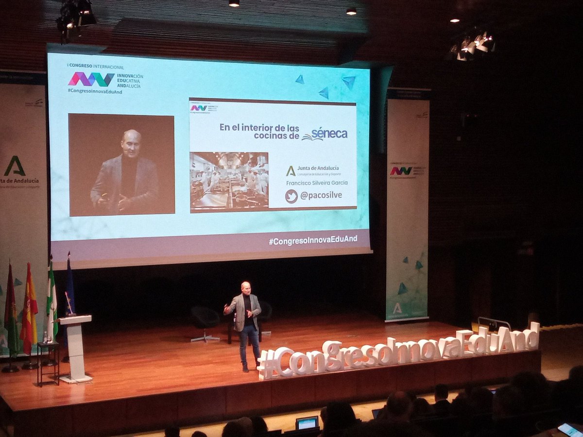 💻 #CongresoInnovaEduAnd ➡️<a href="/pacosilve/">Paco Silveira</a> presenta las novedades de <a href="/senecaeducacion/">Séneca Educación</a> en su interesante presentación✅
<a href="/FormacProfAnd/">Servicio de Planes de Formación</a> 
<a href="/EducaAnd/">Consejería Desarrollo Educativo y FP</a>