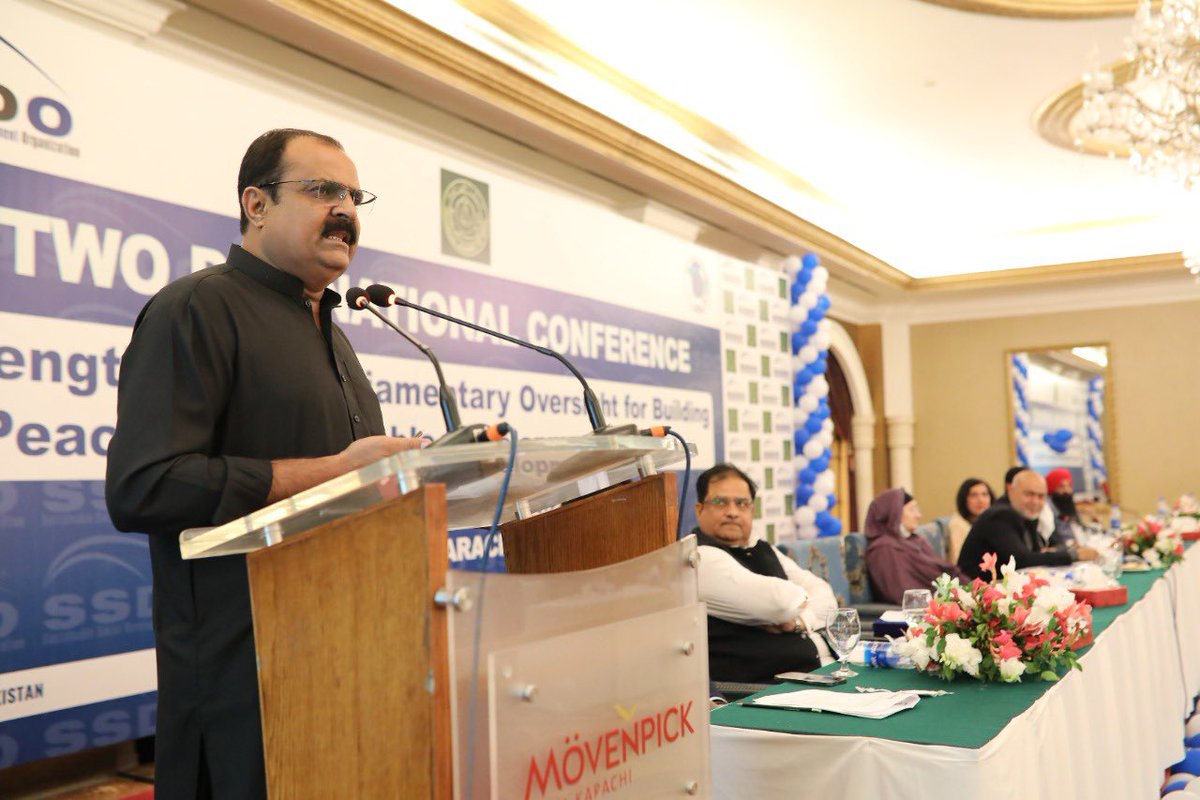 SSDOPakistan's tweet photo. Honorable Member Punjab Assembly Syed Hassan Murtaza presenting shields to the participants in closing ceremony of National Parliamentary Conference on Peace &amp; Sustainable Development. #peace #Assembly @S_HassanMurtaza @MediaCellPPP @PPP_Org @SyedNasirHShah @BBhuttoZardari https://t.co/smgUEItBKR