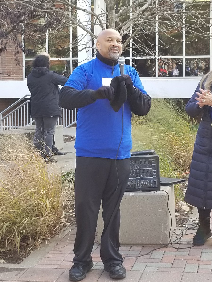 CNJSCL's tweet image. Some of the amazing speakers showing support and solidarity during our Rally to Save WP! #SaveWPjobs
