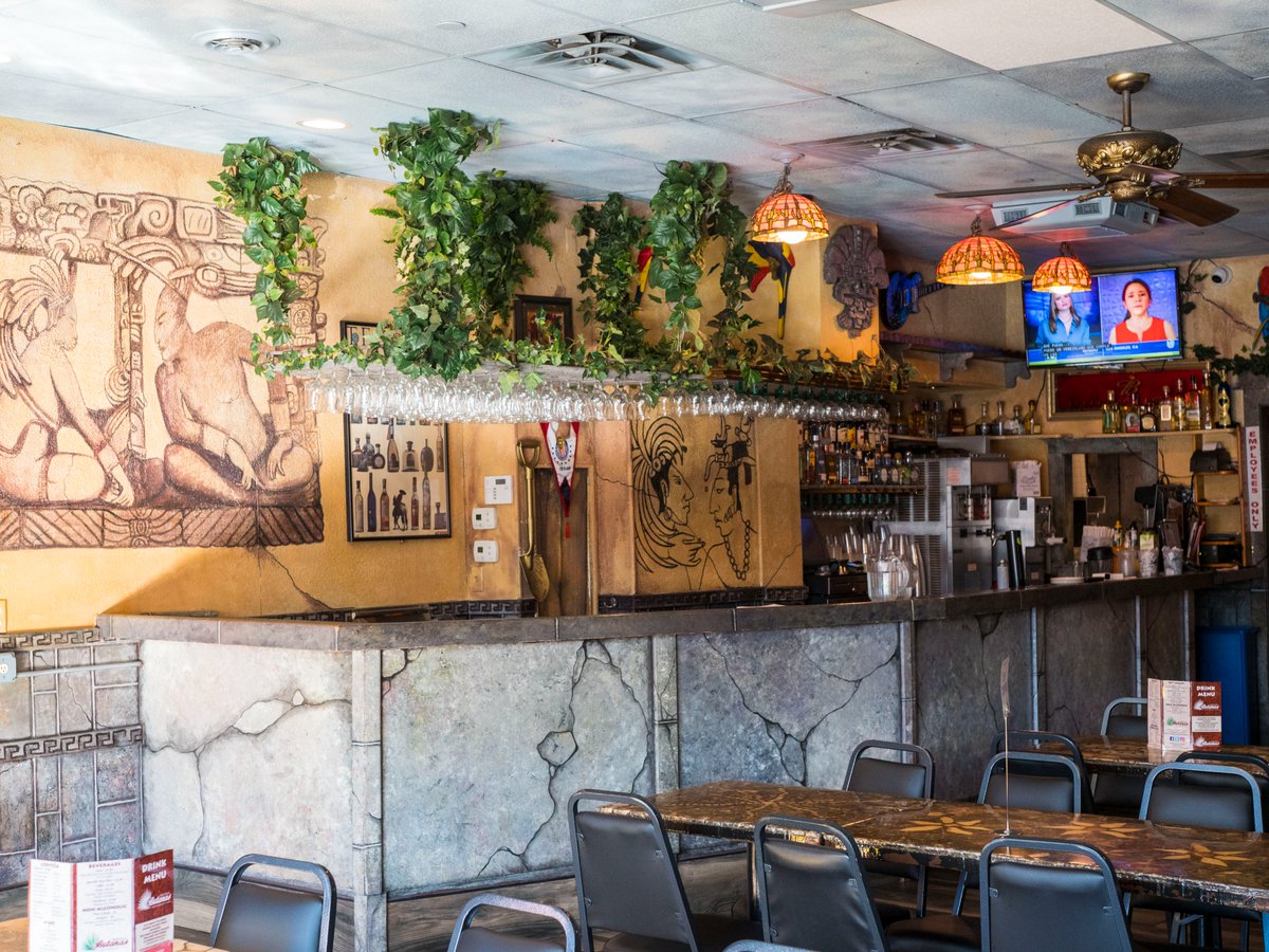 Botanas Restaurant tweet media