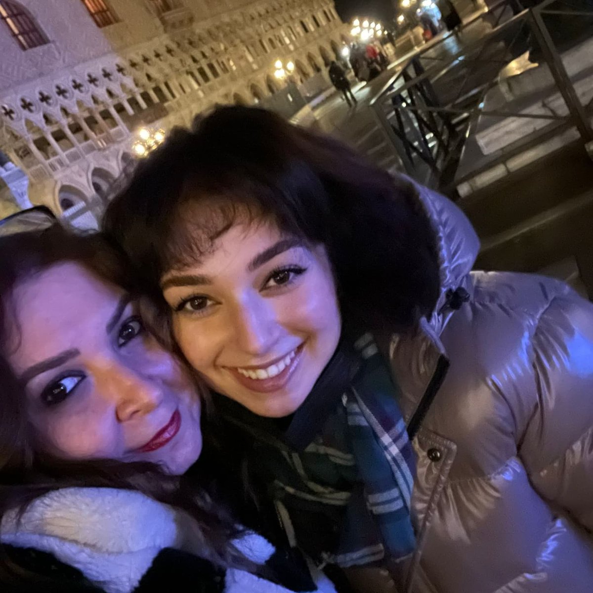 alsaied_tamara's tweet photo. Adventure is worth while ✈

#europe #TamaraAlsaied #adventure https://t.co/A7fz77YrWz