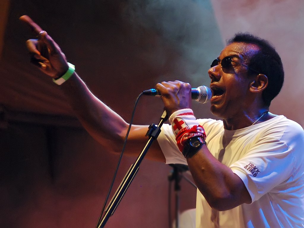 radiomec's tweet photo. 🌟 NEGRO É LINDO 🌟 Inspirado em #JorgeBen, o #Bossamoderna comemora o #DiadaConsciênciaNegra ✊🏿. Tocaremos também #GilbertoGil, #ItamarAssumpção, #TrioEsperança.
🔴 NO AR, 22h, domingo (21)
📻 Rio 99,3 FM • BSB 87,1 FM
📱 app Rádios EBC
📷 As fotos da Virada! https://t.co/iLrcHaqubG
