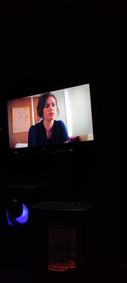 SarkariDJ's tweet photo. Billions rewatch #Ivelostcount https://t.co/DYgCgE48aC