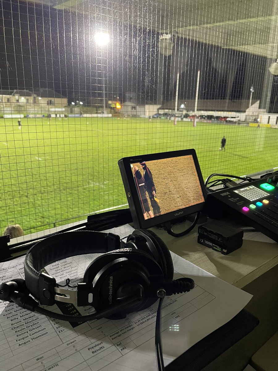 clancy1213's tweet photo. 🏉 National One / Border League double header between @KelsoRugby and @MelroseRugby tonight for @bordersrugby
Can’t beat Friday Night Lights! 💡
#scottishrugby
#bordersrugby
#natone https://t.co/BWaiPZVFSe