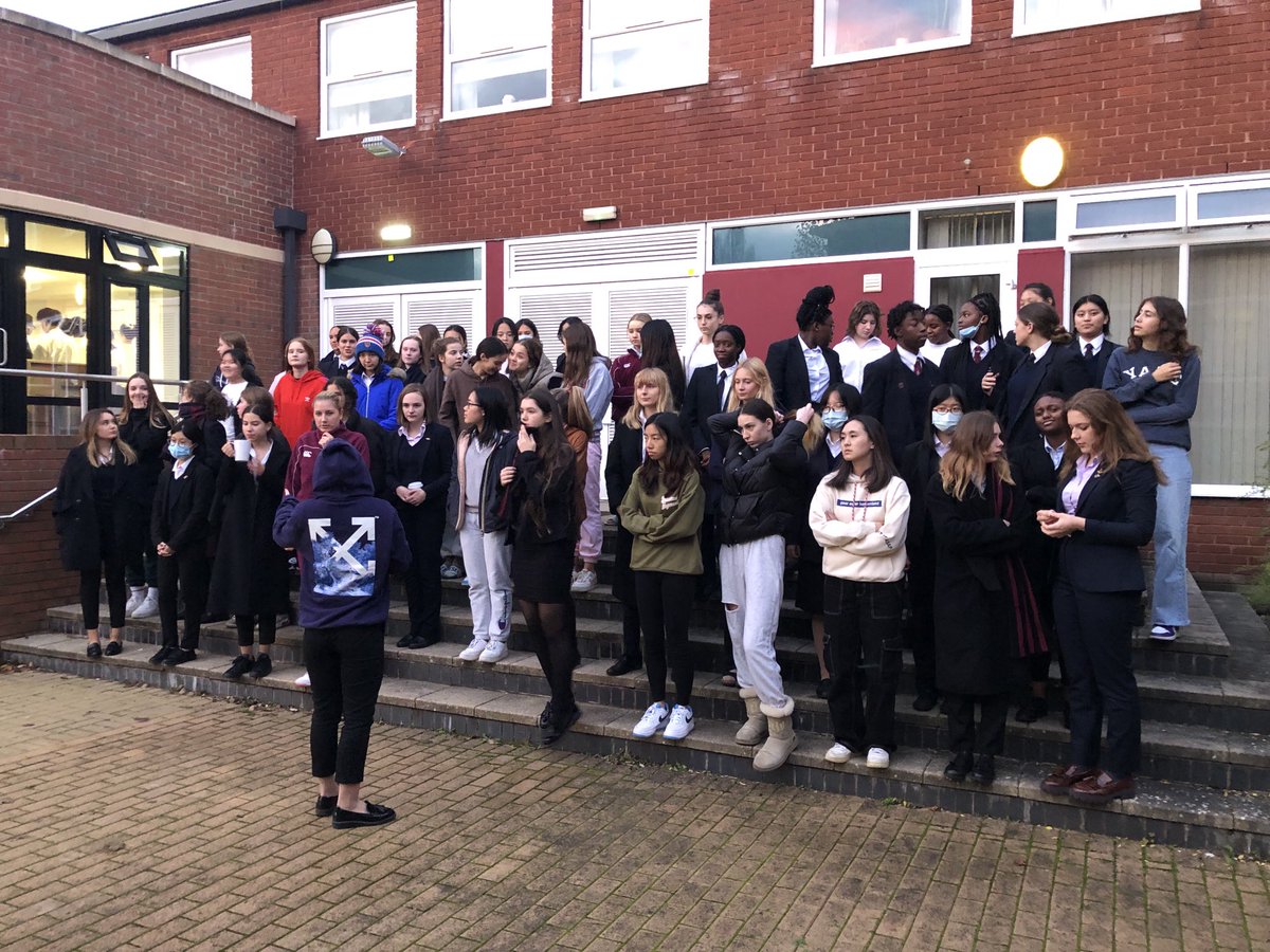 BromsMaryW's tweet photo. Extremely proud of the MW girls today. They’ve worked so hard and it all came together beautifully. Delighted with Conductor’s Prize for Angela H 🏆🎶👏 https://t.co/eRPjI7FiYa