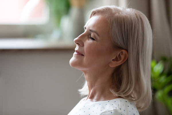 INHresearch's tweet photo. A study finds that #meditation optimizes the #brain chemical noradrenaline, creating new neural connections and improving brain health. https://t.co/nHprwZbSgS #health https://t.co/aPmPr7kwu1
