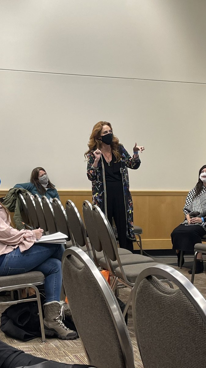 MarisaNathan's tweet photo. So grateful to work along side these amazing humans. Speech pathologists and multilingual specialists collaboration is key to our students success! @District287 @theautumnlee @MerissaRussie #287edchat https://t.co/HdYDNlDwCh