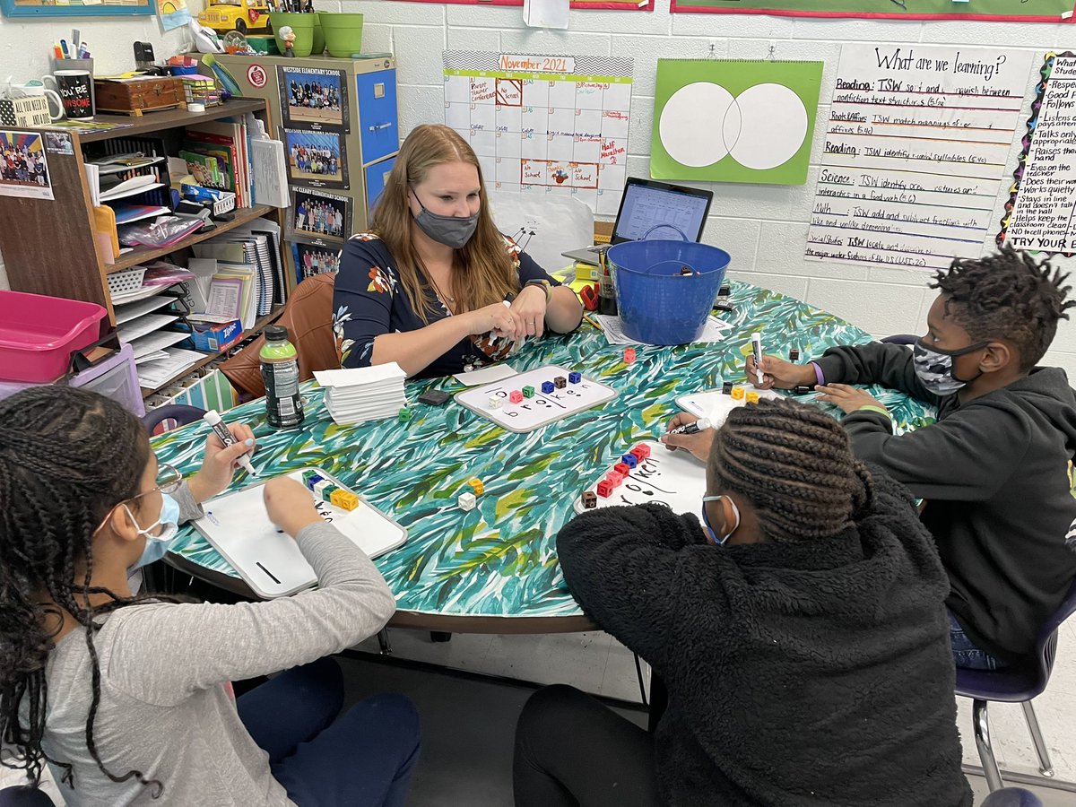 WestsideRCPS's tweet image. Our students are learning to read and reading to learn! #tieredinstruction #equity #readersareleaders @RoanokeSchools