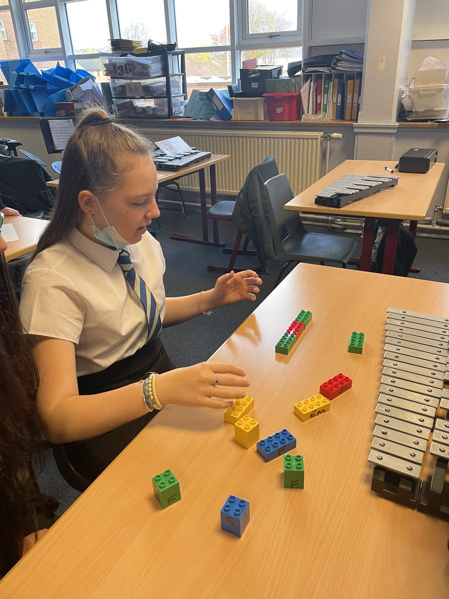 LourdesPerfArts's tweet photo. Mrs MacVicar’s S3 using Lego for scales and chord building #legoforlearning @LourdesSec #teamwork https://t.co/MT6eMvojsB