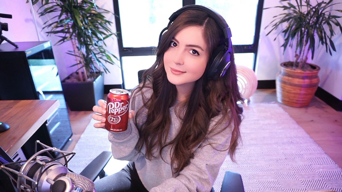 bnans's tweet photo. excited to announce I'm partnering up with @drpepper ^-^ 

doing a special cooking stream this sunday at 5pm PST with you guys!! #treatthestreamer #dppartner #ad https://t.co/yFlh92aZqw