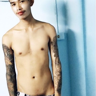 Aungphy00050903's tweet photo. #NewProfilePic https://t.co/qMKkxszTPT