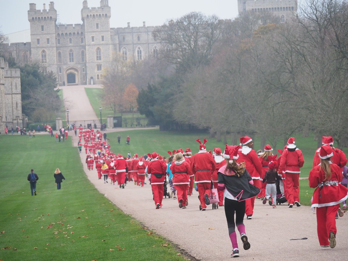 alexanderdevine's tweet photo. Have you got plans next Sunday?
Come and kick-start your festive season with us in Windsor. It’s not too late to sign up for our Santa Dash, so what are you waiting for?
➡️https://t.co/NyHcZYmCe7
#DevineSantaDash #BerkshireSantaDash #SantaRun #FestiveFunRun #WindsorSantaDash https://t.co/skvlhXJ7Xm