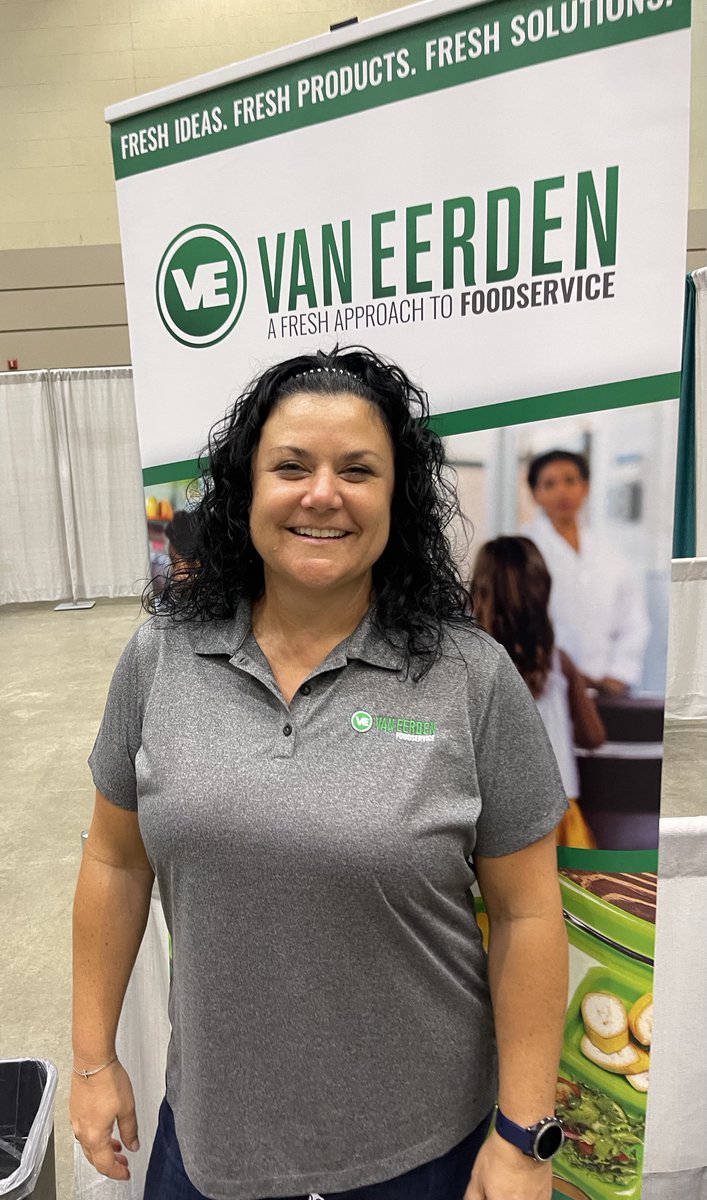 Congratulations to Jacki Van Eerden on her 15 Year Milestone with Van Eerden Foodservice! She is our Business Developer Manager on our K12 Schools Team. We appreciate all that you do. Thank you for being such a valuable member of the Van Eerden Team! #veteam #vaneerden