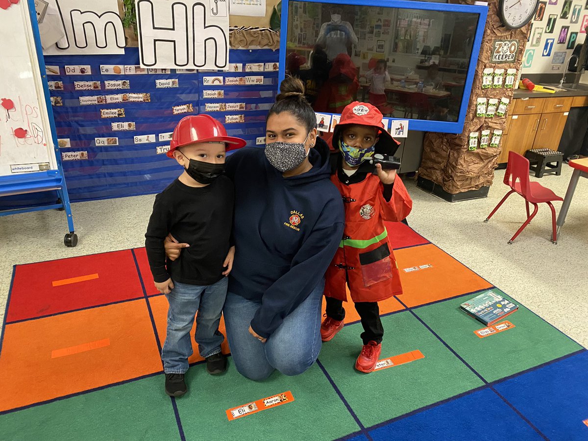 OurDayinPreK's tweet photo. It’s career day today at Harllee ECC! We have some future firefighters! @DallasFireRes_q are you ready for some new recruits? ❤️ https://t.co/gWg5NCHzd7