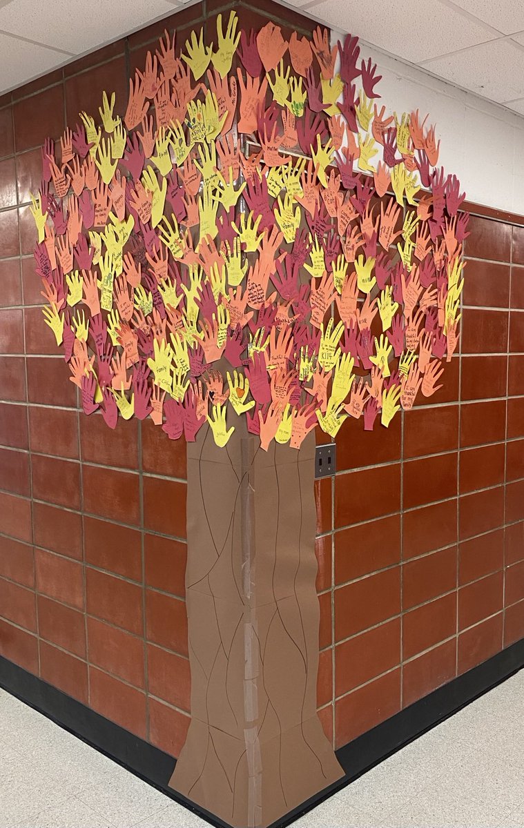 Our Forest Avenue Thankful Tree…. We are so thankful for so many people…. Most of all our Forest Family.❤️